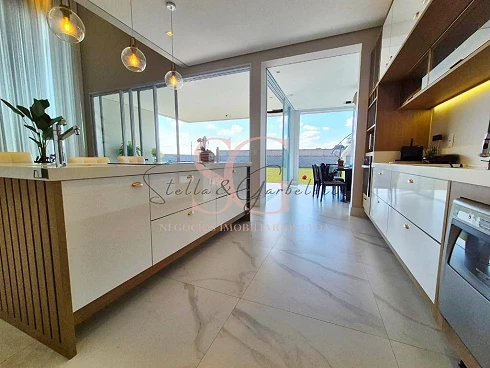 Casa à Venda no Vale Azul por R$2.200.000 - Foto 12