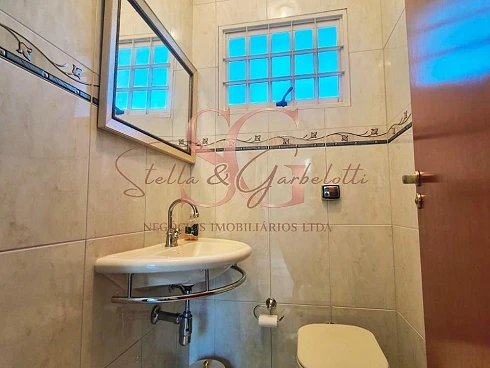 Casa em condomínio, Louveira