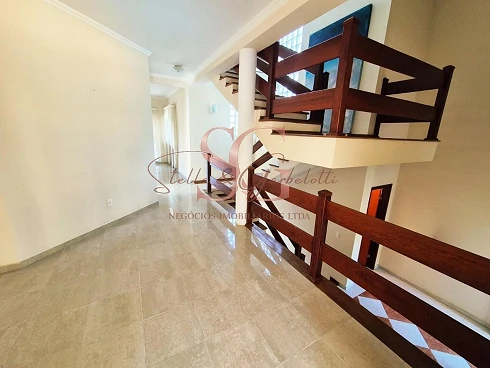 Casa em condomínio, Louveira