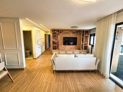 Apartamento à Venda no Residencial Odeon em Jundiaí por R$1.600.000 - Foto 9
