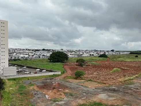Terreno em Parque Olívio Franceschini, Hortolândia