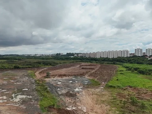 Terreno em Parque Olívio Franceschini, Hortolândia