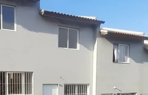 Sobrado Geminado com 2 quartos em Cecília, Viamão