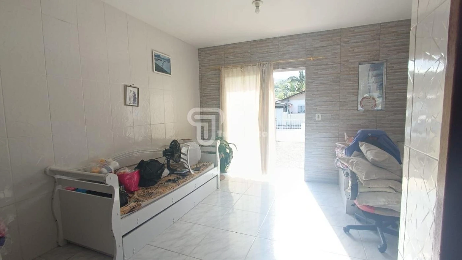 Sobrado geminado em São Sebastião, Palhoça