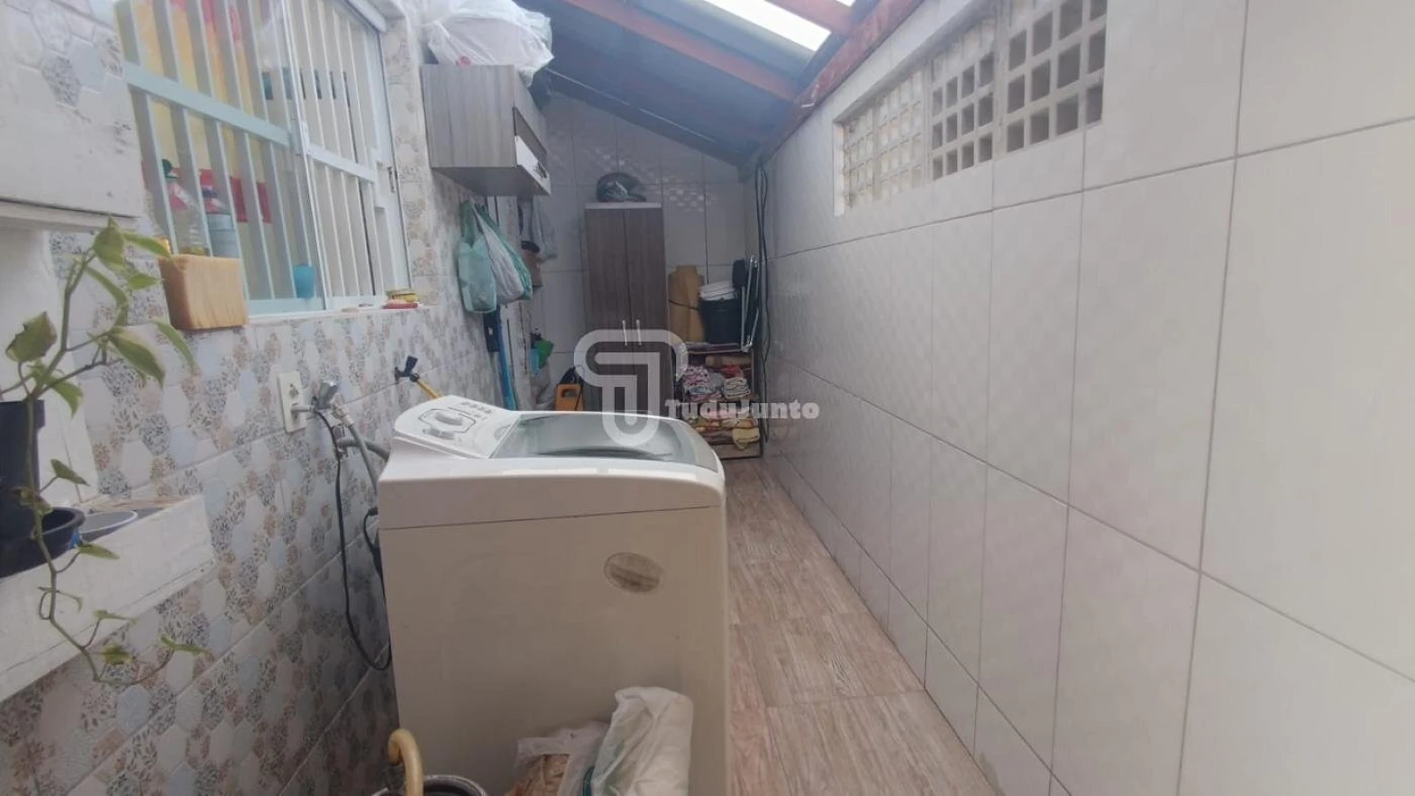 Sobrado geminado em São Sebastião, Palhoça