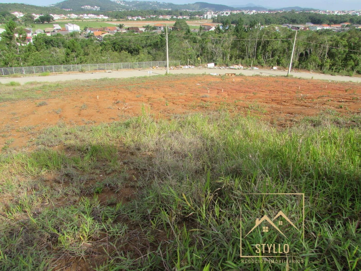 Terreno em Forquilhas, São José