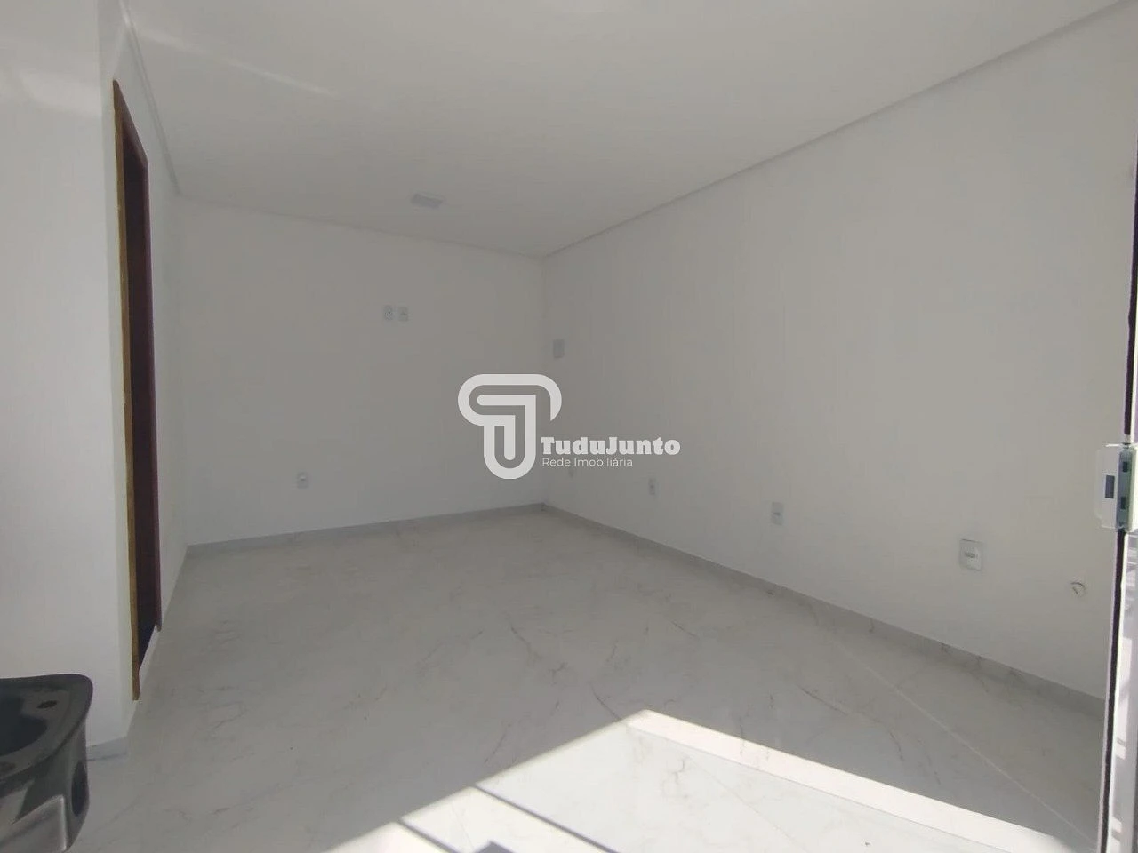 Loja térrea em São Sebastião, Palhoça
