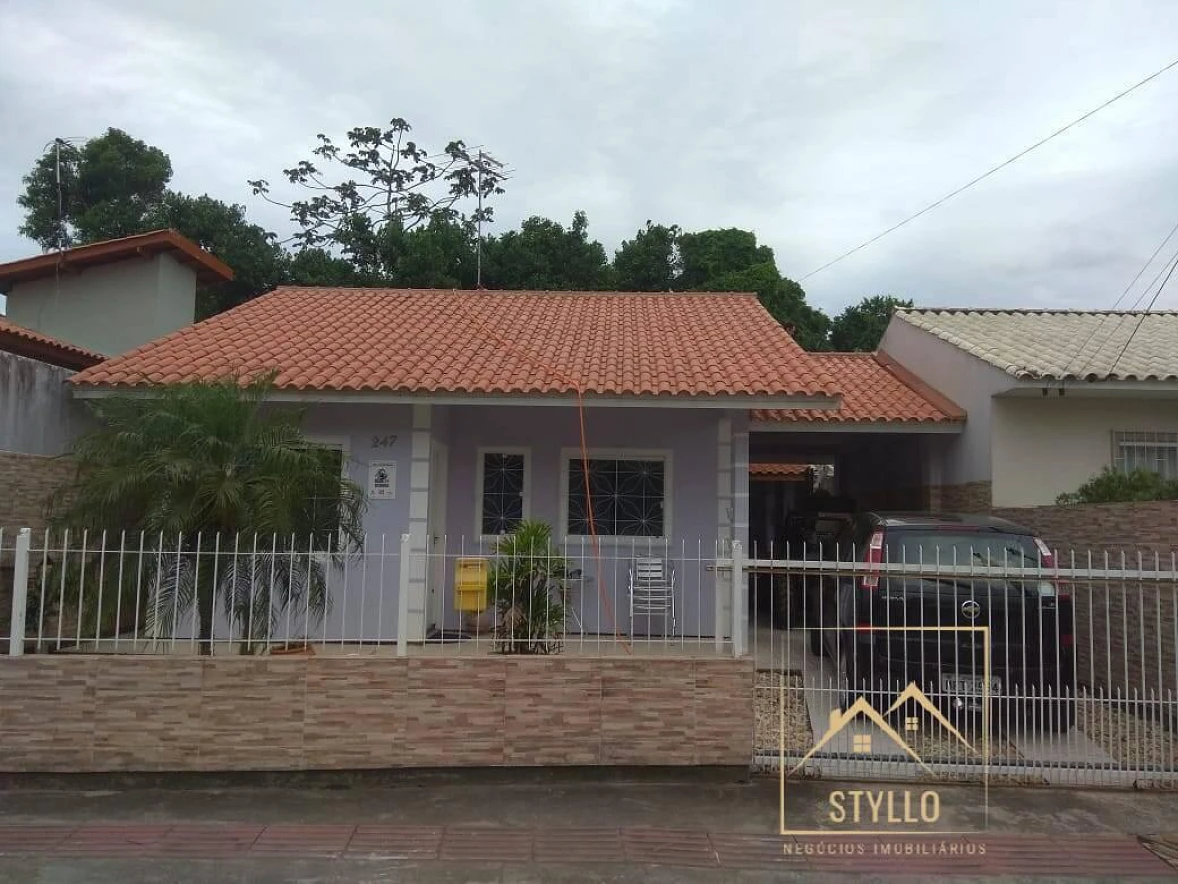 Casa em Forquilhas, São José