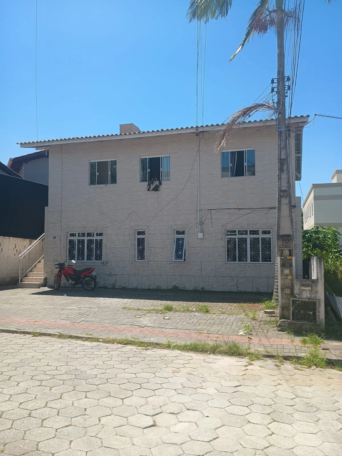 Prédio em Caminho Novo, Palhoça