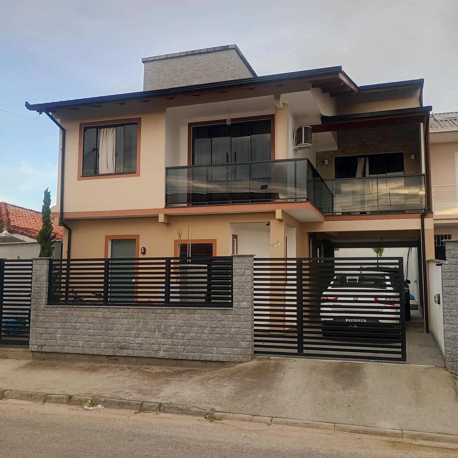 Casa em Madri, Palhoça