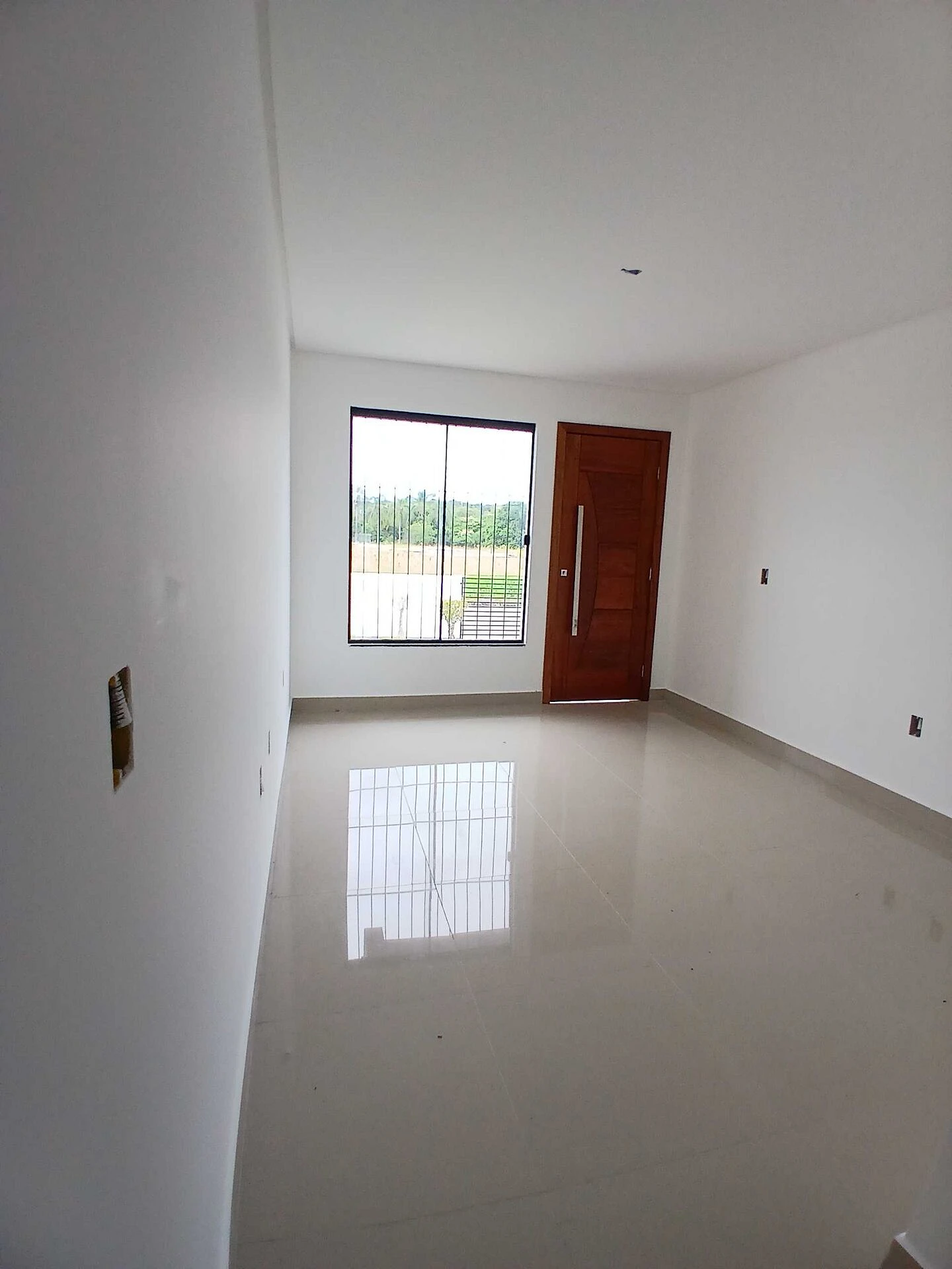 Sobrado geminado em Forquilhas, São José