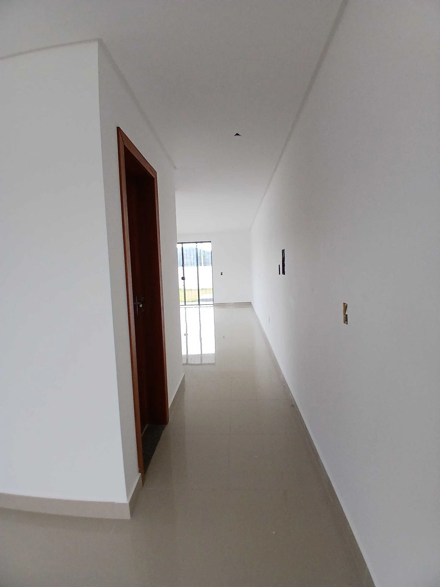 Sobrado geminado em Forquilhas, São José