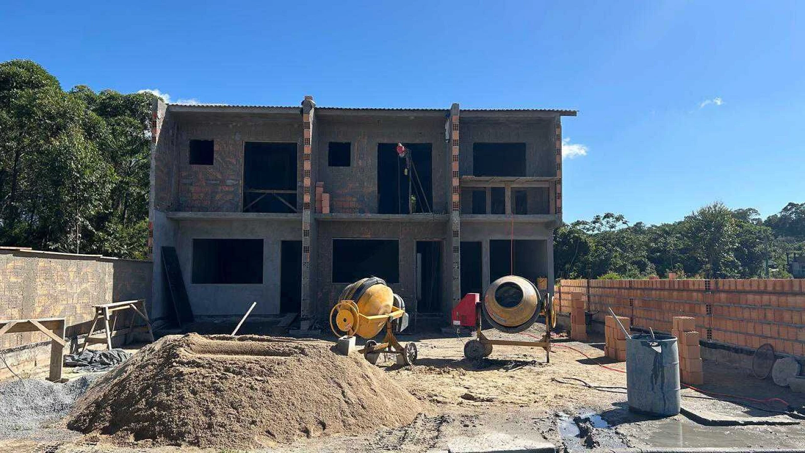 Sobrado geminado em Sertão do Maruim, São José