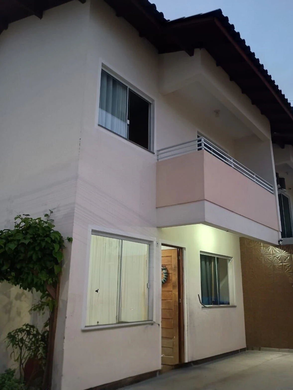 Sobrado geminado em Bela Vista, Palhoça