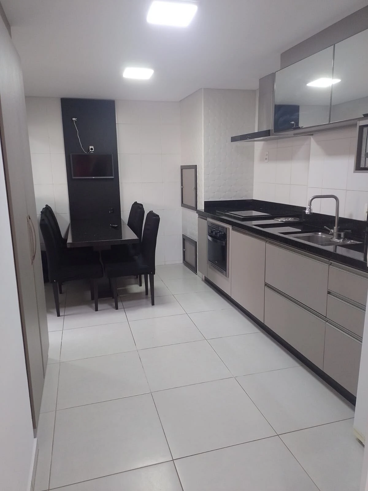 Sobrado geminado em Bela Vista, Palhoça