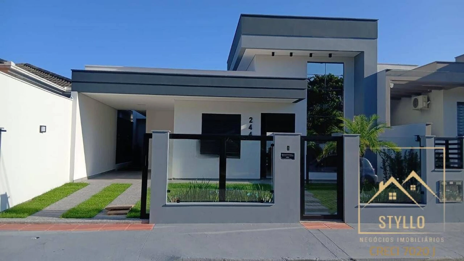 Casa em Forquilhas, São José