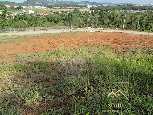 Terreno em Forquilhas, São José
