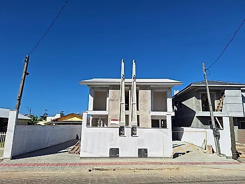 Casa em Maciambú (ens Brito), Palhoça