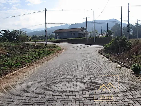 Terreno em Forquilhas, São José