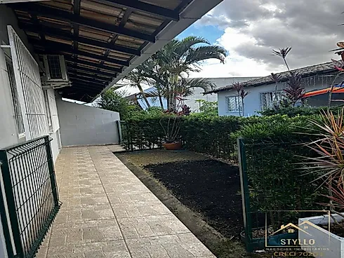 Casa em Forquilhas, São José