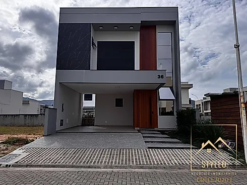 Casa em Beira Rio, Biguaçu