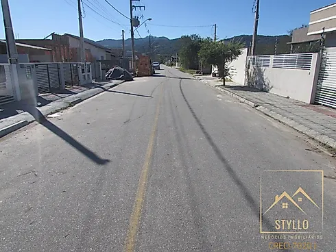 Terreno em Forquilhas, São José