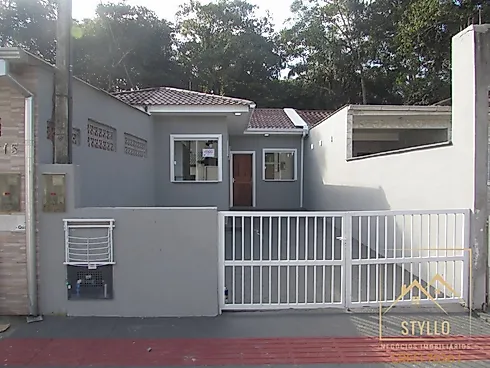 Casa em Forquilhas, São José