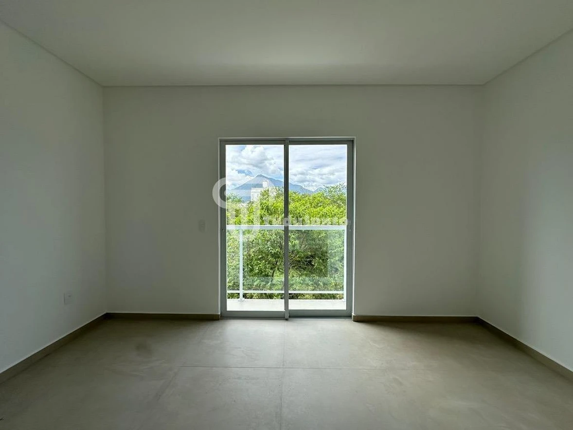 Sobrado geminado em Nova Palhoça, Palhoça