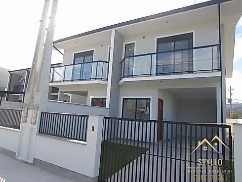 Casa em Forquilhas, São José