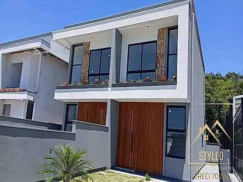 Casa em Forquilhas, São José
