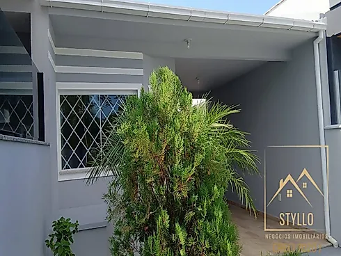 Casa em Forquilhas, São José