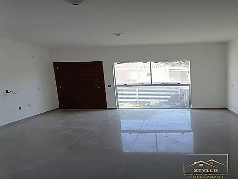 Casa em Forquilhas, São José