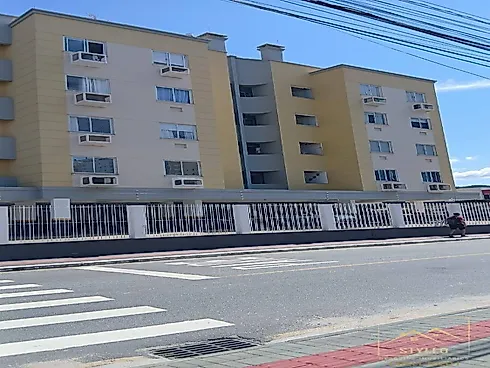 Apartamento em Areias, São José