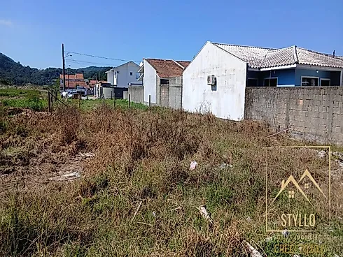 Terreno em Forquilhas, São José