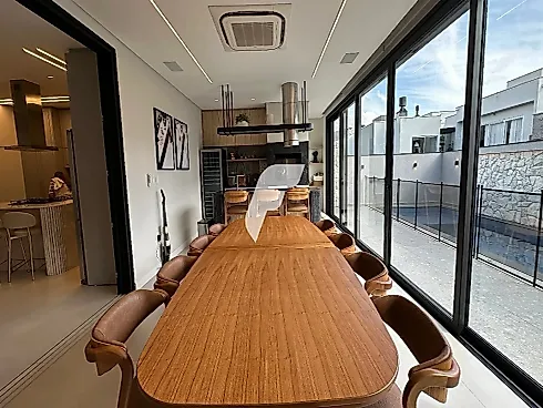 Casa em Santa Regina, Camboriú