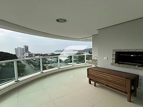 Apartamento em Cabeçudas, Itajaí