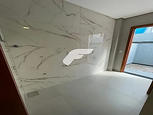 Casa em Madri, Palhoça