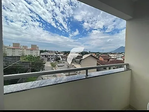 Apartamento em Madri, Palhoça