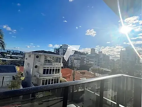 Apartamento em Coqueiros, Florianópolis