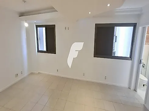 Apartamento em Agronômica, Florianópolis