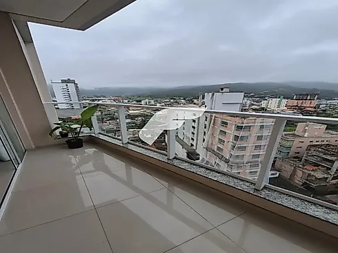Apartamento em Perequê, Porto Belo