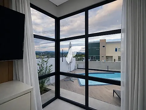 Casa em Areias Do Meio, Governador Celso Ramos