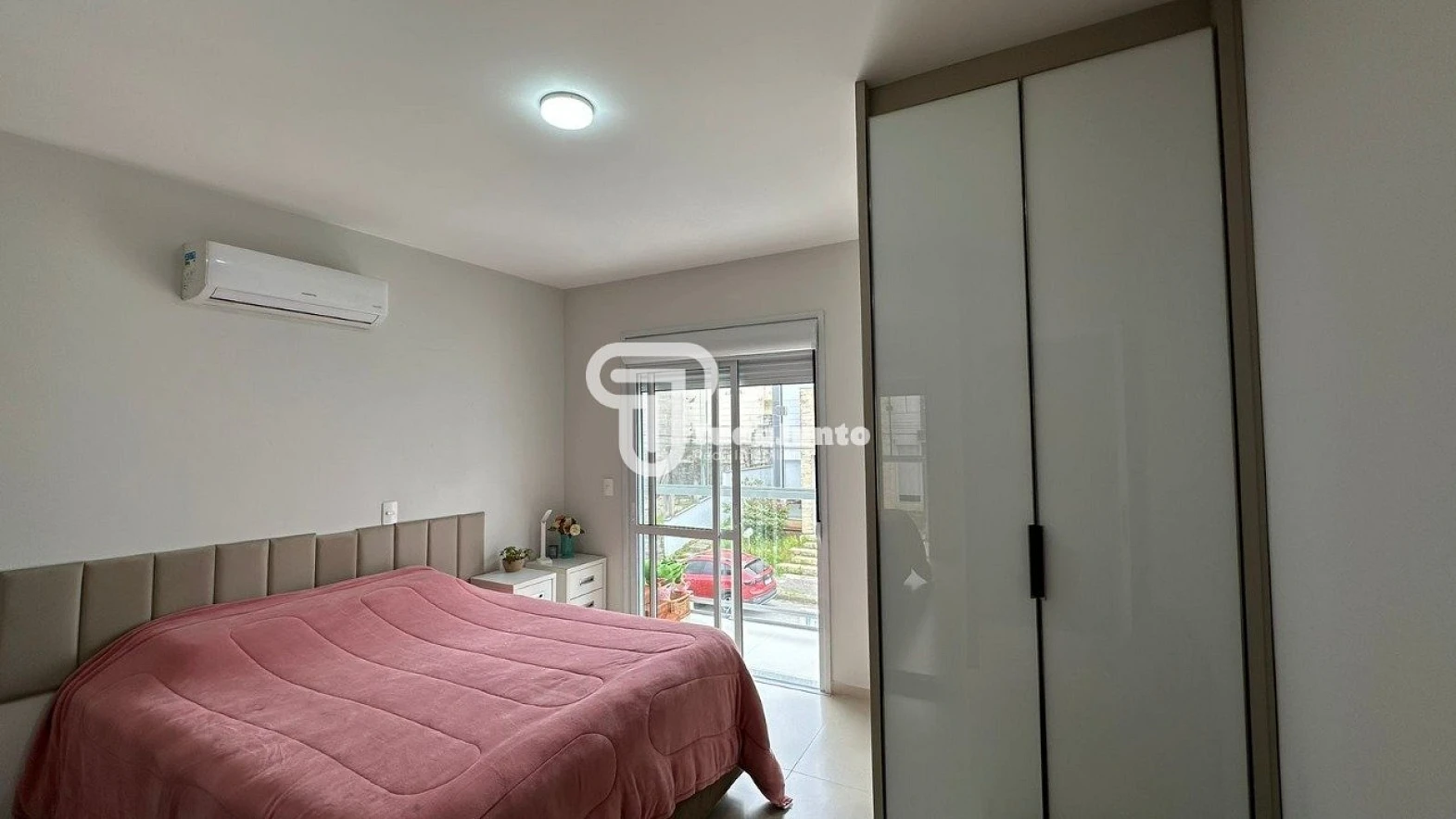 Sobrado geminado em Pagani, Palhoça