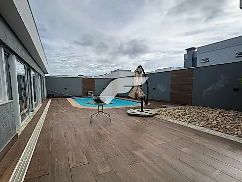 Casa em Santa Regina, Camboriú