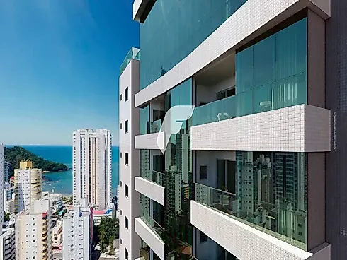 Pioneiros, Balneário Camboriú