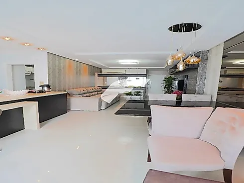 Apartamento em Cdentro, Balneário Camboriú