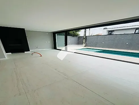 Casa em América, Joinville