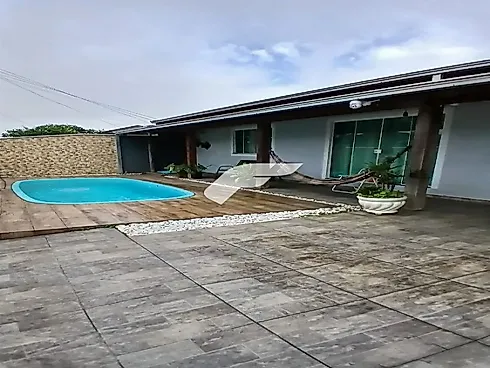 Casa em Adhemar Garcia, Joinville