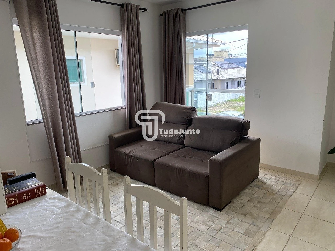 Apartamento em Nova Palhoça, Palhoça