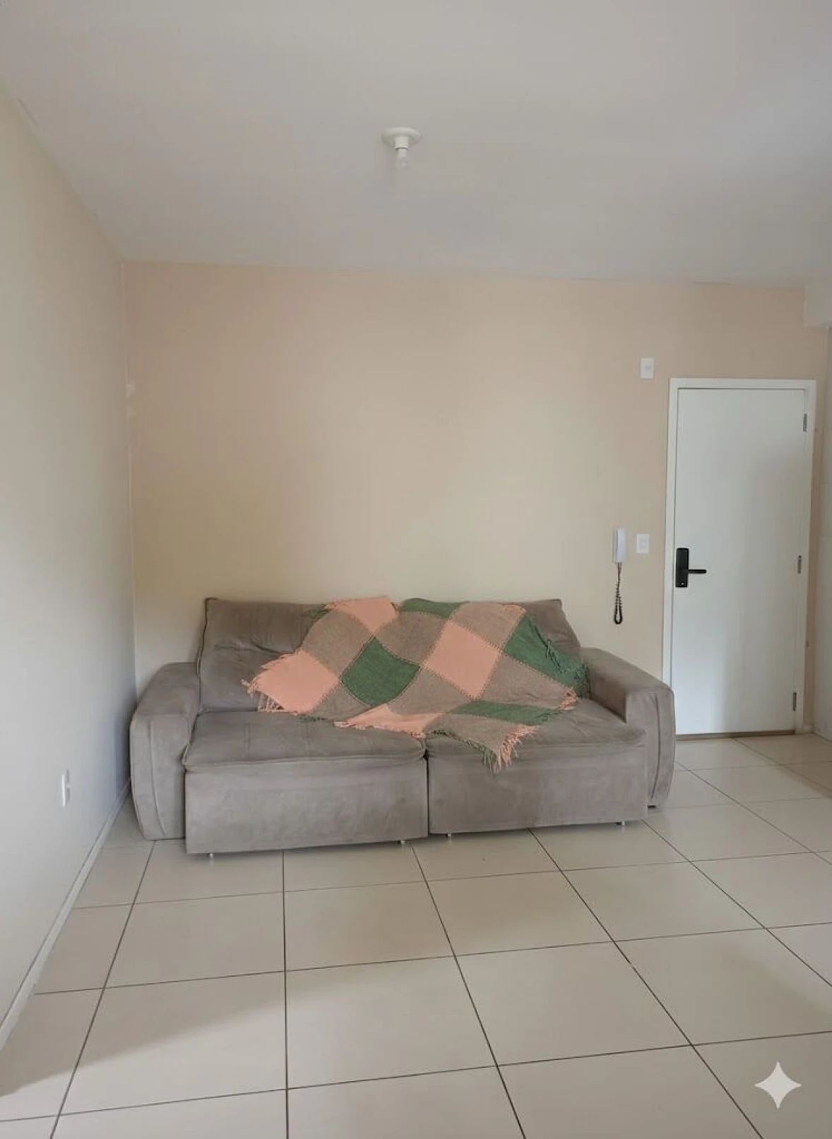 Apartamento em São Sebastião, Palhoça